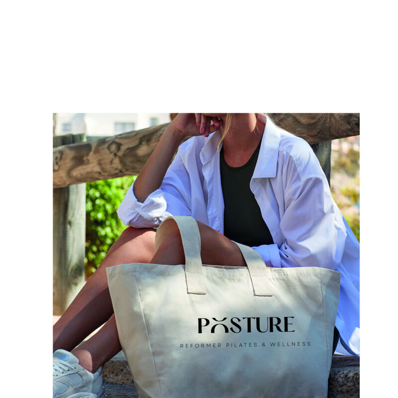 Posture Classic Tote Bag in Black Thumbnail